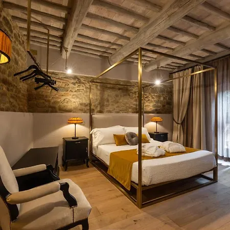 Bed and Breakfast Drogheria E Franci 4*