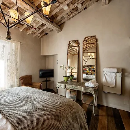 Drogheria E Franci Bed and Breakfast 4*