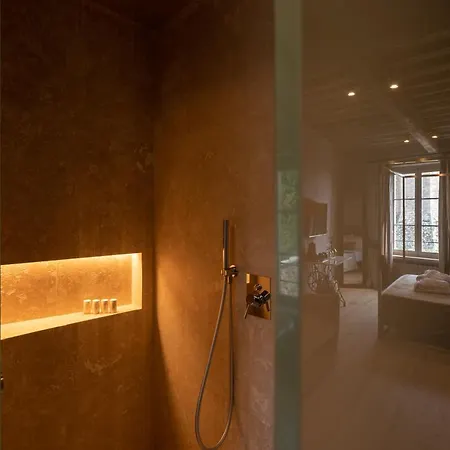 드로게리아 에 로칸다 프란치 B&B