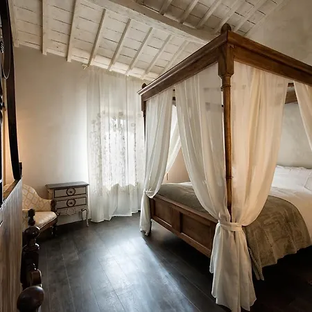 드로게리아 에 로칸다 프란치 B&B 몬탈치노