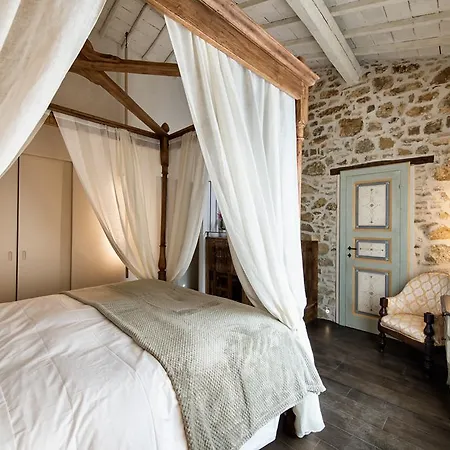 드로게리아 에 로칸다 프란치 B&B